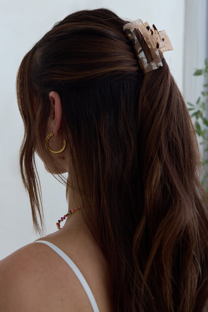 Coconuts Claw Clip Beige