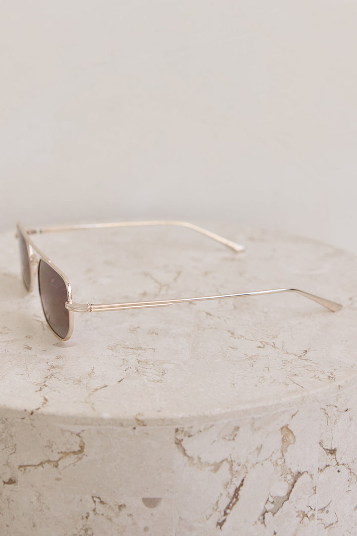 The Cameron Sunglasses Gold Chocolate Fade